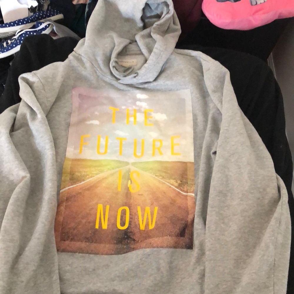 XL men’s sweatshirt